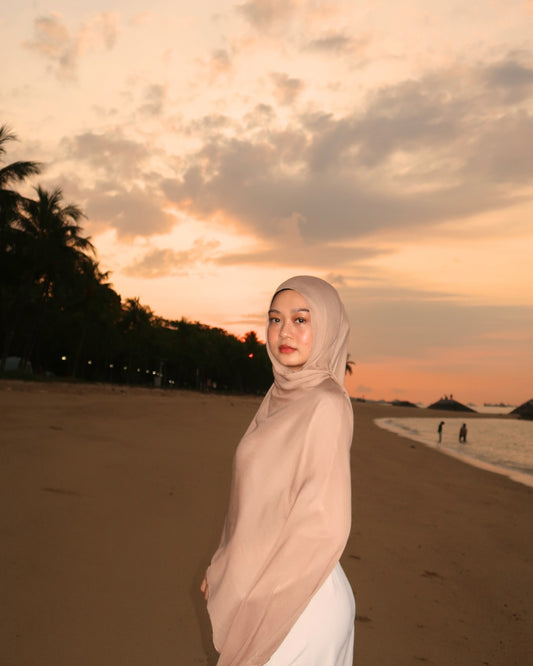 Silken Oat