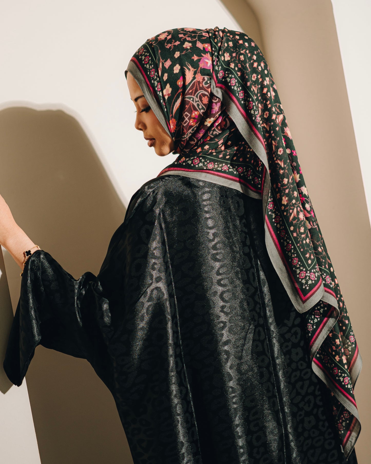 Cyra - Hijabooked 2M Modal