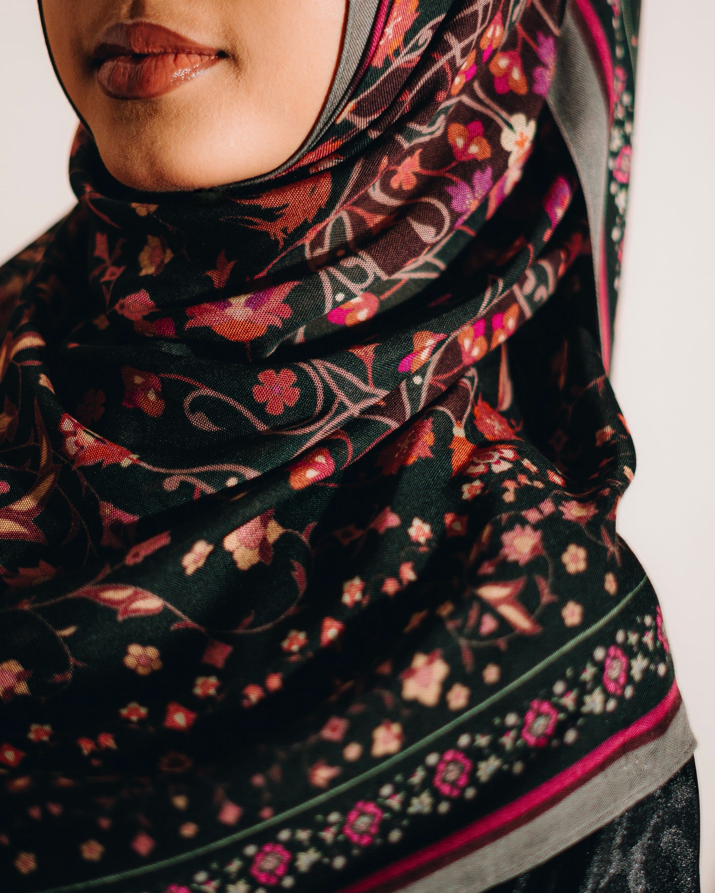 Cyra - Hijabooked 2M Modal
