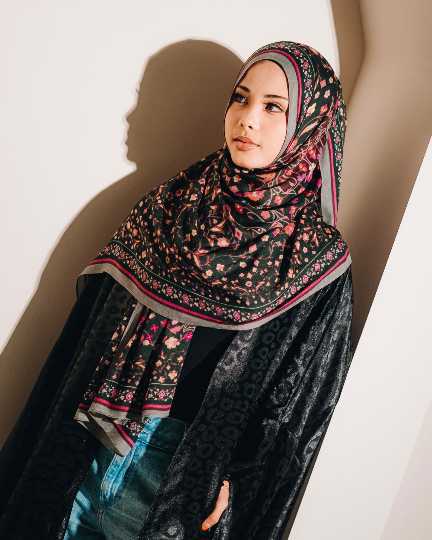 Cyra - Hijabooked 2M Modal